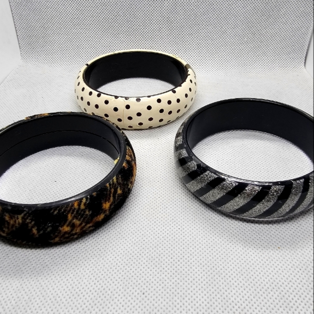 Vintage Bangles lot of 3 Bracelets